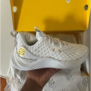 COPY - Under Armour basketball shoes